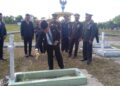 Huwae Tabur Bunga Di Hari Pahlawan
