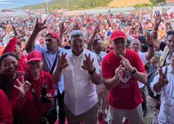 Puluhan Ribu Pendukung Dan Simpatisan Untuk MTH-VR Di Kota Elat