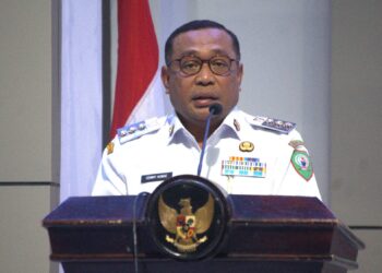 Hadiri Pengukuhan Dan Pengumuman Lulus Guru RPL, Huwae Sampaikan Pesan Penting
