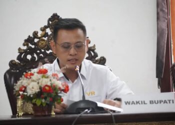 Gelar Rapat Perdana, Wabup Viali Harapkan Dukungan Semua Pihak Untuk Visi Dan Misi