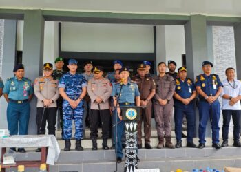 1,1 Ton Miras Sopi Jelang Ramadhan  Dimusnahkan Lanal Tual