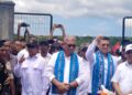 Bupati Dan Wakil Bupati Tiba Di Malra, Disambut Masyarakat