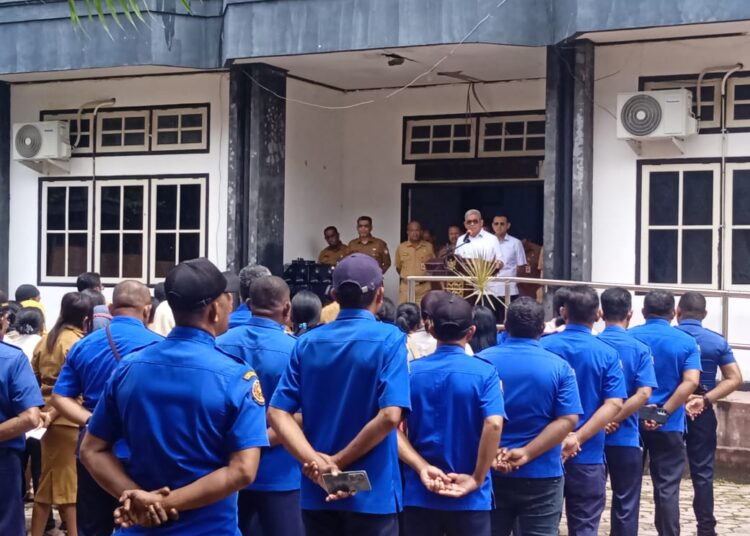 Bareng Wabub Berkunjung Ke RSUD Karel Dan Sejumlah Dinas, Ini yang Disampaikan Bupati Malra