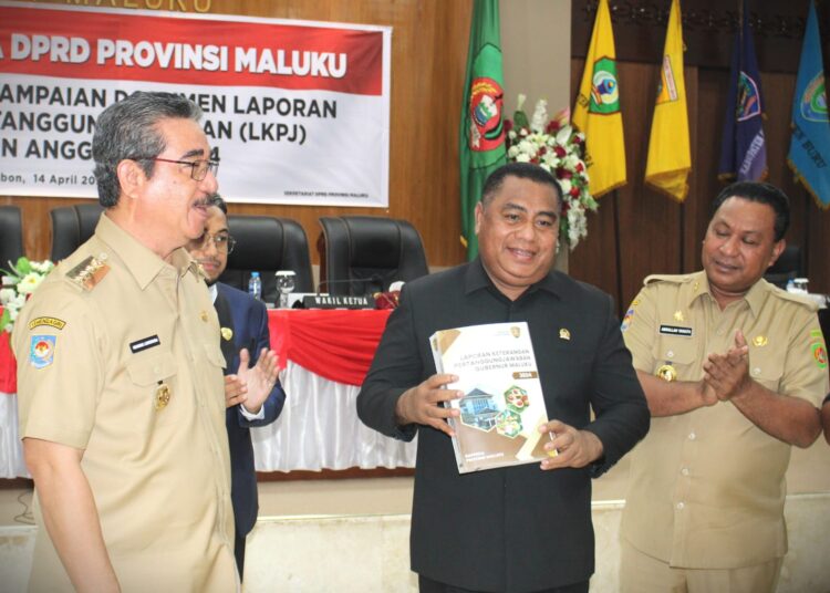 Gubernur Maluku Serahkan Dokumen LKPJ Tahun Anggaran 2024