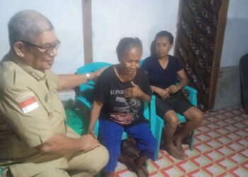 Bupati Thaher Kunjungi Korban Terbawa Banjir di Ohoi Ohoiel Malra