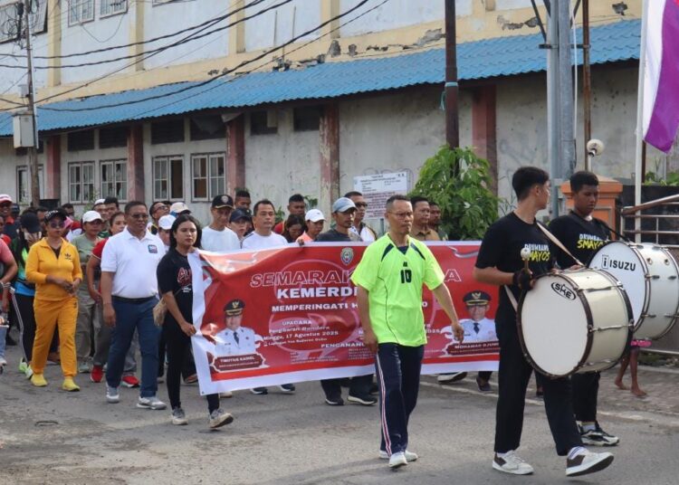 BRI Pulau Aru Ikuti Jalan Sehat Bersama Forkopimda Kab.Kepaluan Aru