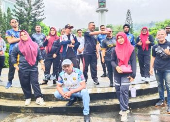 Semarakkan HUT ke-80 RI, Rutan Masohi Gelar Jalan Santai Penuh Semangat Merah Putih