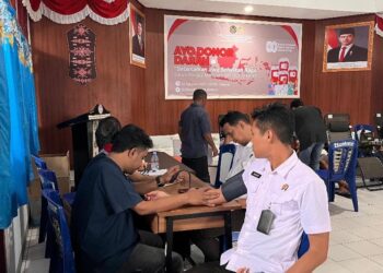Peduli Sesama, Kanwil Ditjenpas Maluku Gandeng PMI Laksanakan Donor Darah