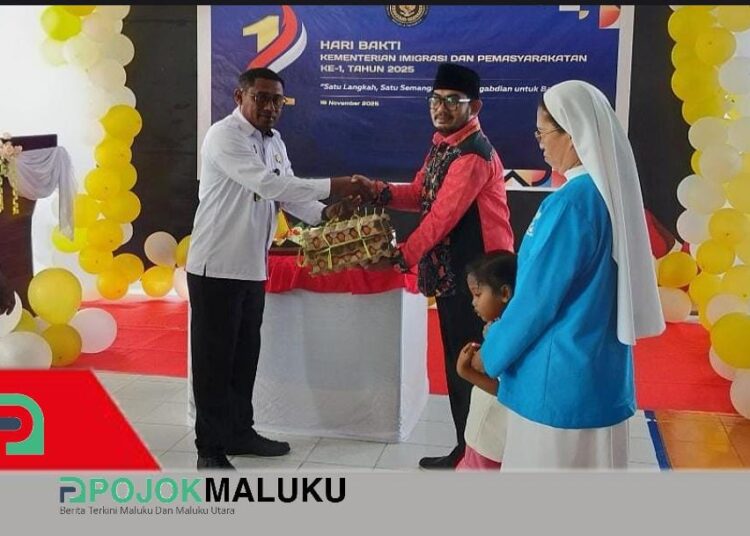 HUT Kemenimipas Ke-1, Rutan Masohi Salurkan Bansos ke Panti Asuhan dan Beri Penghargaan untuk Pegawai Teladan