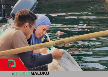 Istri Bupati Maluku Tengah motori aksi Bersih  Sampah di  Laut Banda