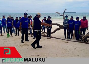 Bupati Thaher Pimpin Aksi Bersih Serentak, Perkuat Citra Malra sebagai Destinasi Unggulan