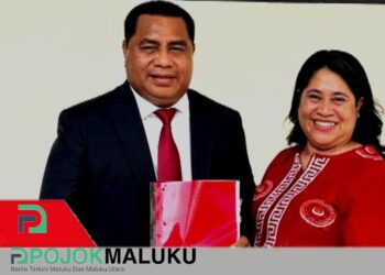 Resmi Bergelar SH, BGW Bawa Isu Demokratisasi Pembentukan Perda ke Ranah Akademik
