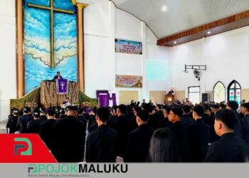 109 Anggota Sidi Baru Dikukuhkan di GPM Nazirat Jemaat Waiheru