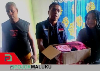 Sentuhan Kemanusiaan di Wain Raja, Nerius Rahabav Ulurkan Bantuan untuk Pengungsi